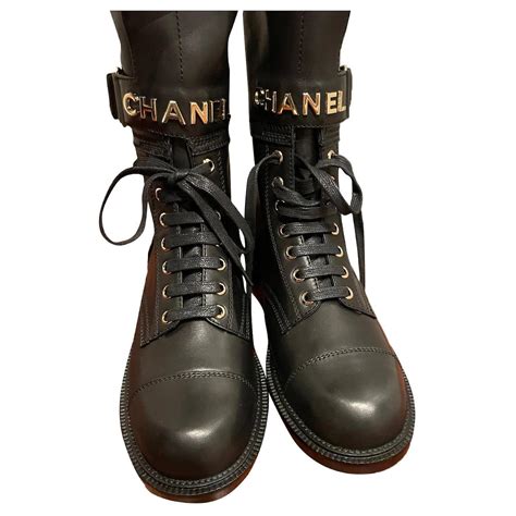 bottes chanel 2023